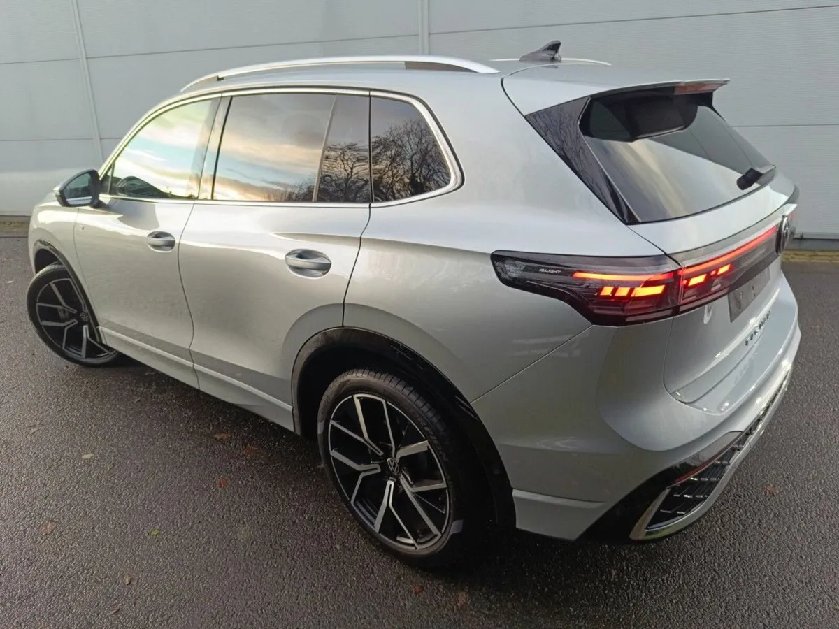 Volkswagen Tiguan Tiguan R-Line 2.0TDi 150 DSG 2WD - Image 3