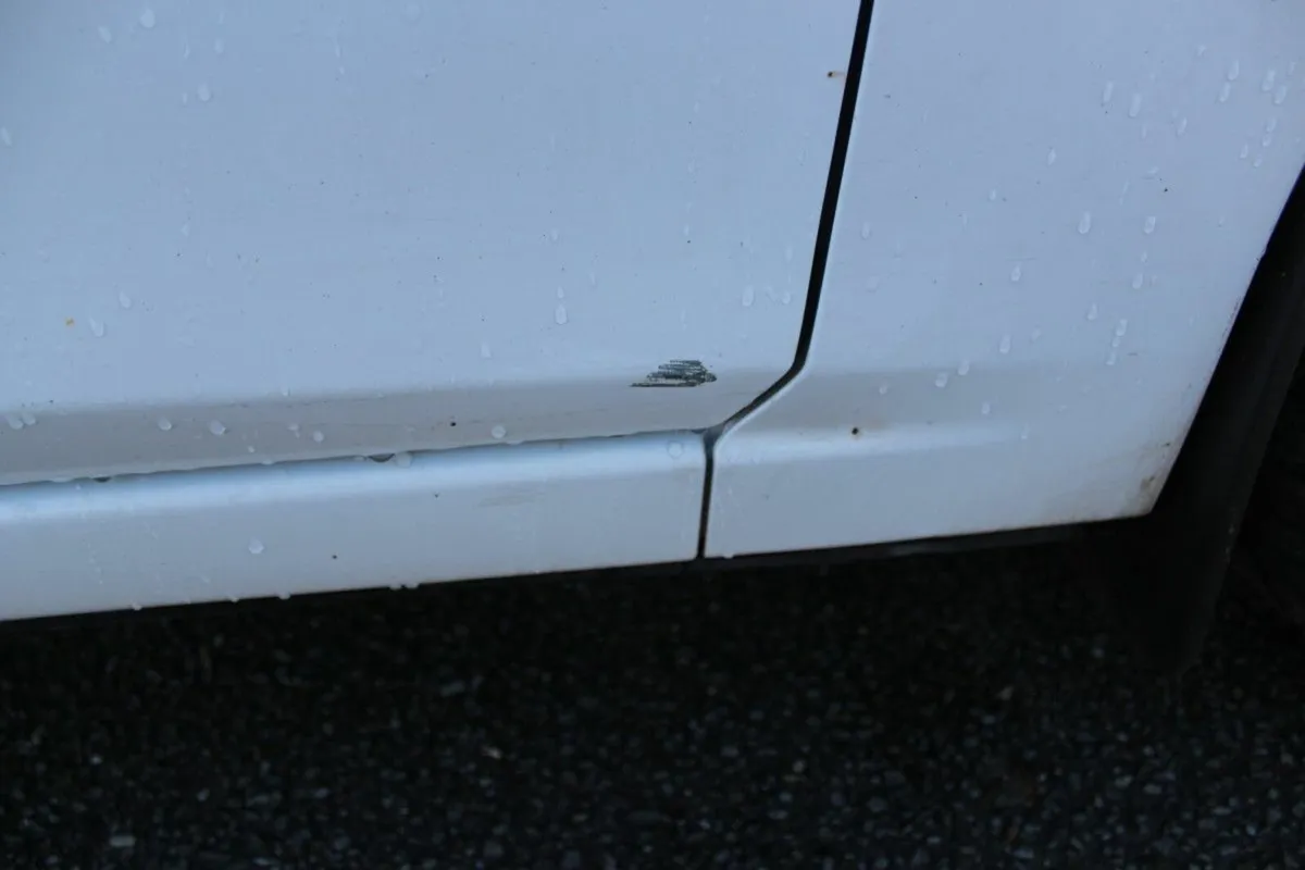 Mazda Mazda3 1.5D 5DR (105ps) EXECUTIVE IPM 4 - Image 4