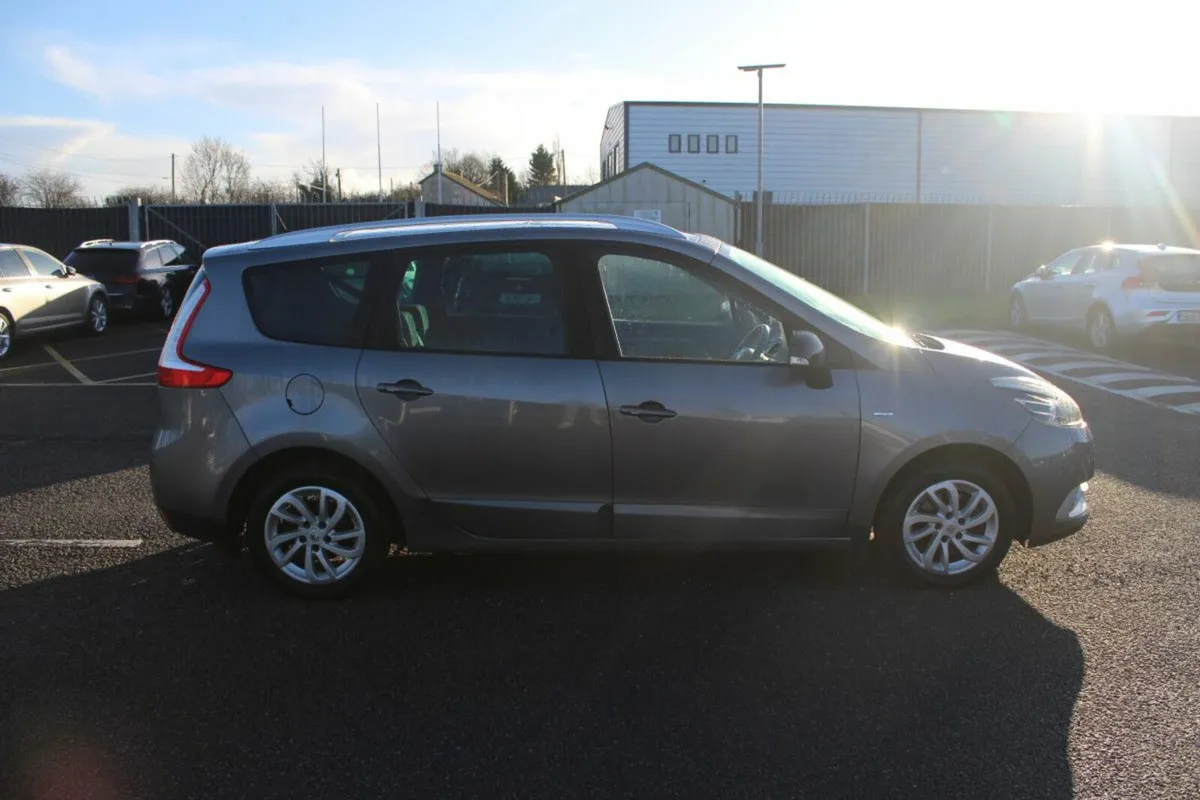 Renault Grand Scenic 1.5 DCI 110 LIMITED EDITION - Image 3