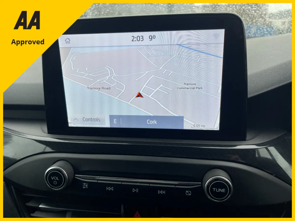 Ford Focus ST-LINE EDITION MHE FREE DELIVERY - Image 4