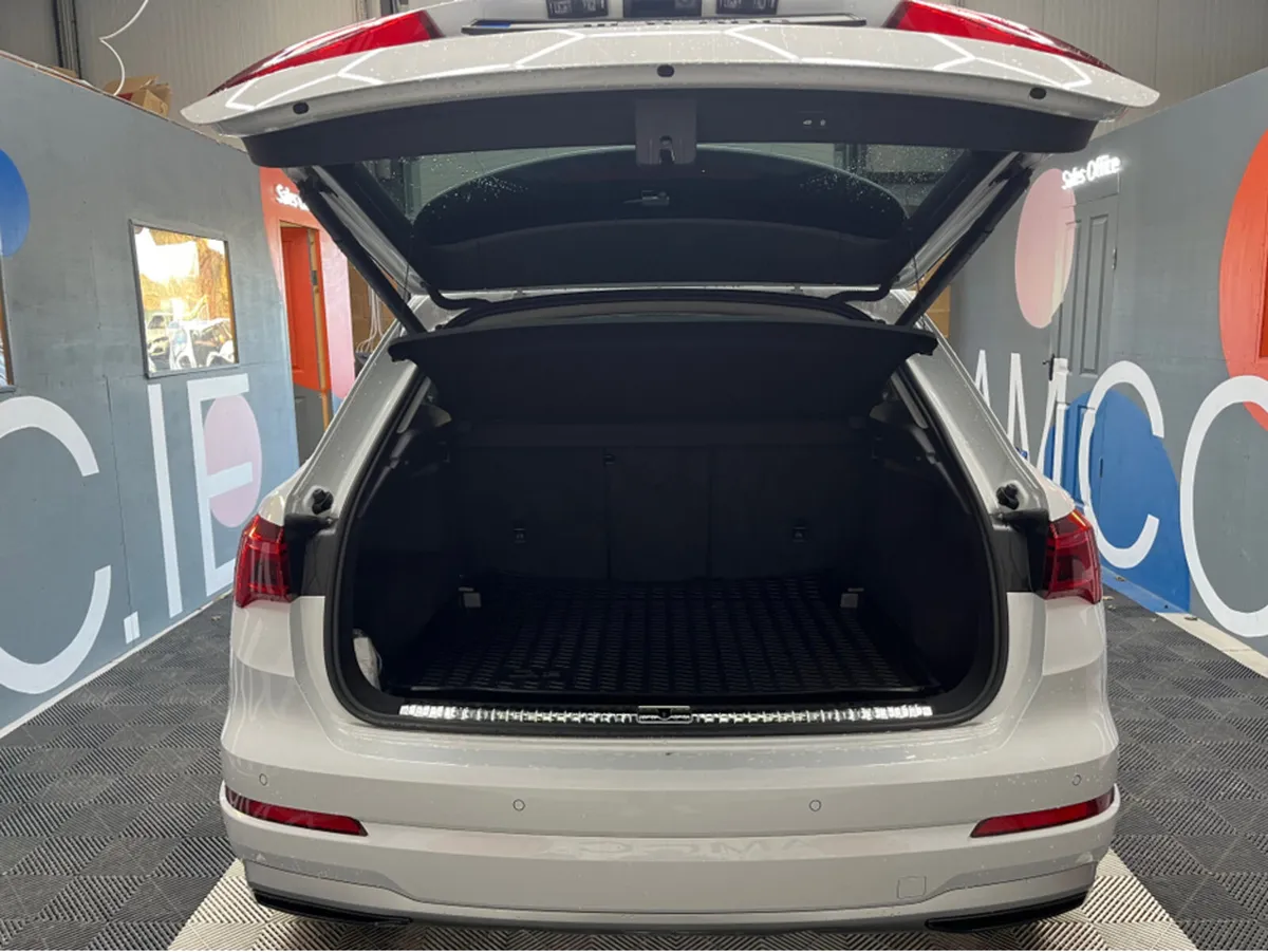 Audi Q3 TDI - Quattro - Heated Seats - 360 Camera - Image 4