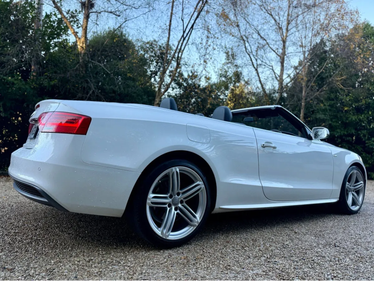 Audi A5 CABRIOLET 2.0 TDI S LINE AUTO *AA Approved - Image 4