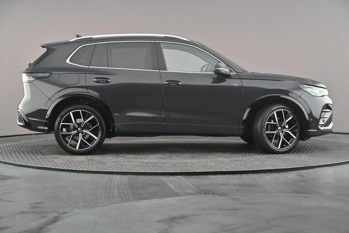 Volkswagen Tiguan Tiguan R-Line 272Bhp 1.5Tsi Phev - Image 2