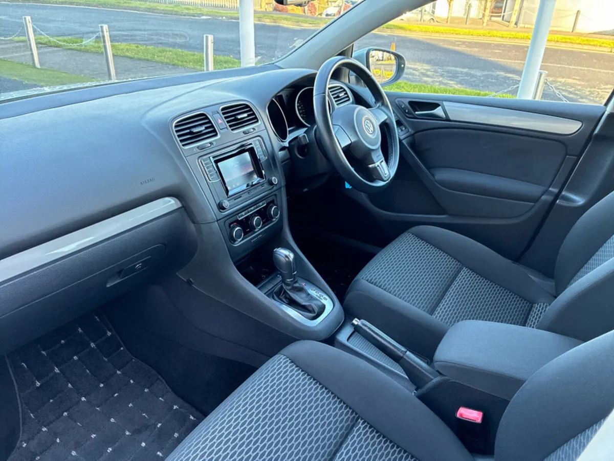 Volkswagen Golf DBA-1KCBZ - Image 2