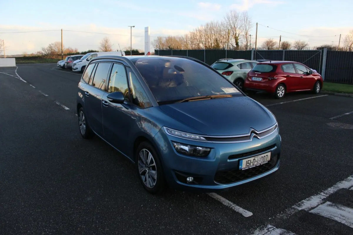 Citroen C4 e-HDi 115 Airdream 6-spd man EXCLUSIVE - Image 1