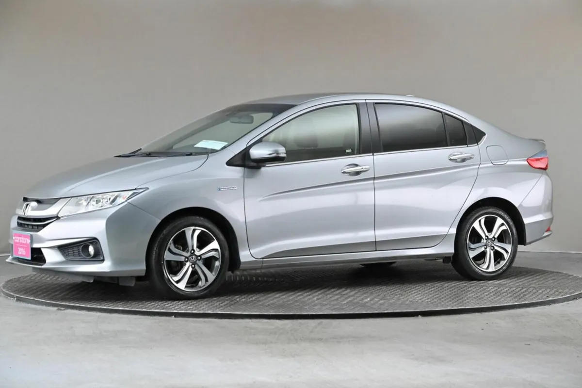 Honda Grace 1.5 - Image 4