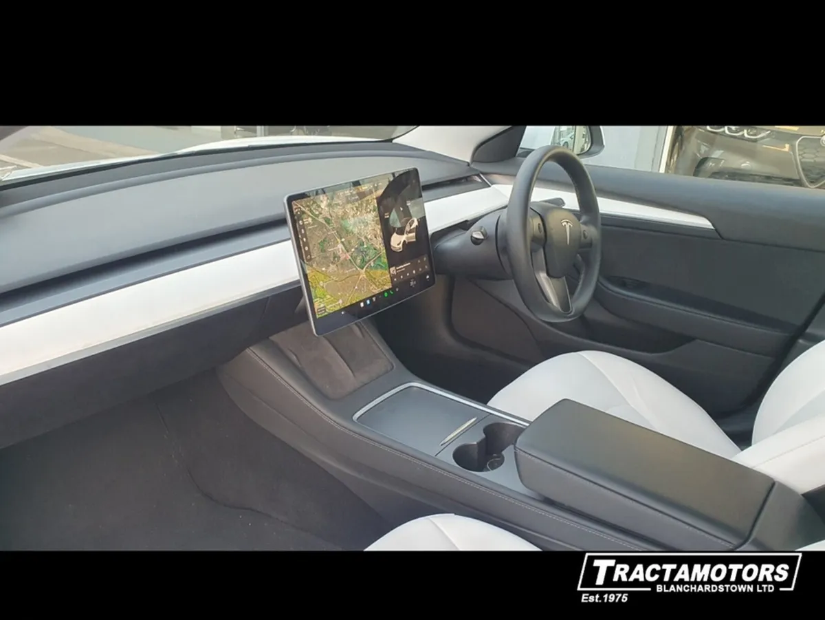 Tesla Model 3 M3 SR+ RWD - Image 4