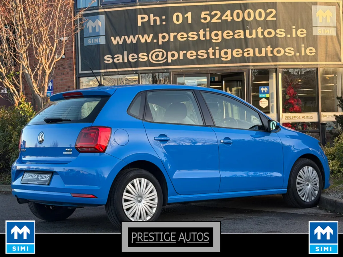 Volkswagen Polo 1.2 PETROL COMFORT LINE AUTO *CAR - Image 4