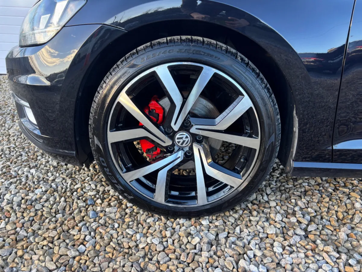 Volkswagen Golf COMFORTLINE 1.6 TDI MANUAL 5SPEED - Image 3