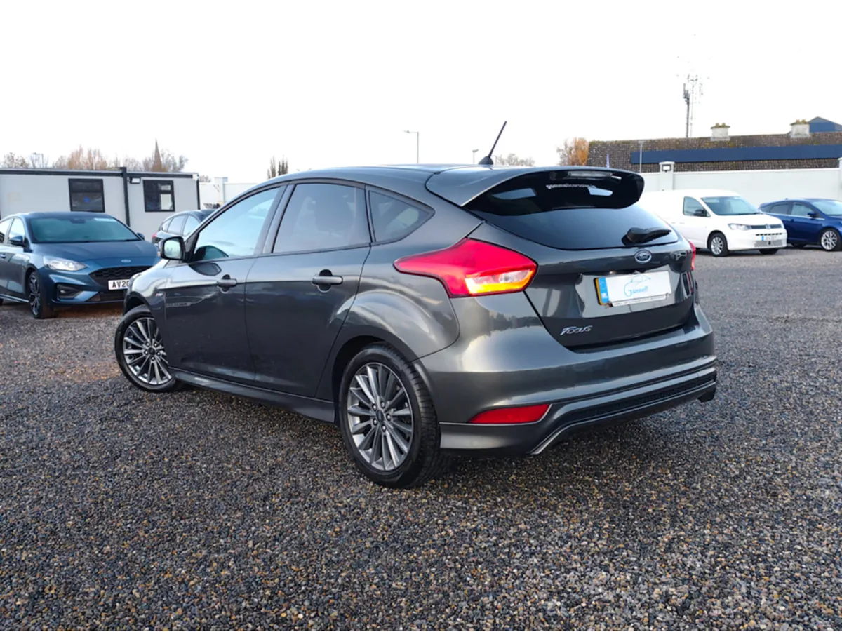 Ford Focus LOW MILES ST-LINE TDCI - Image 4