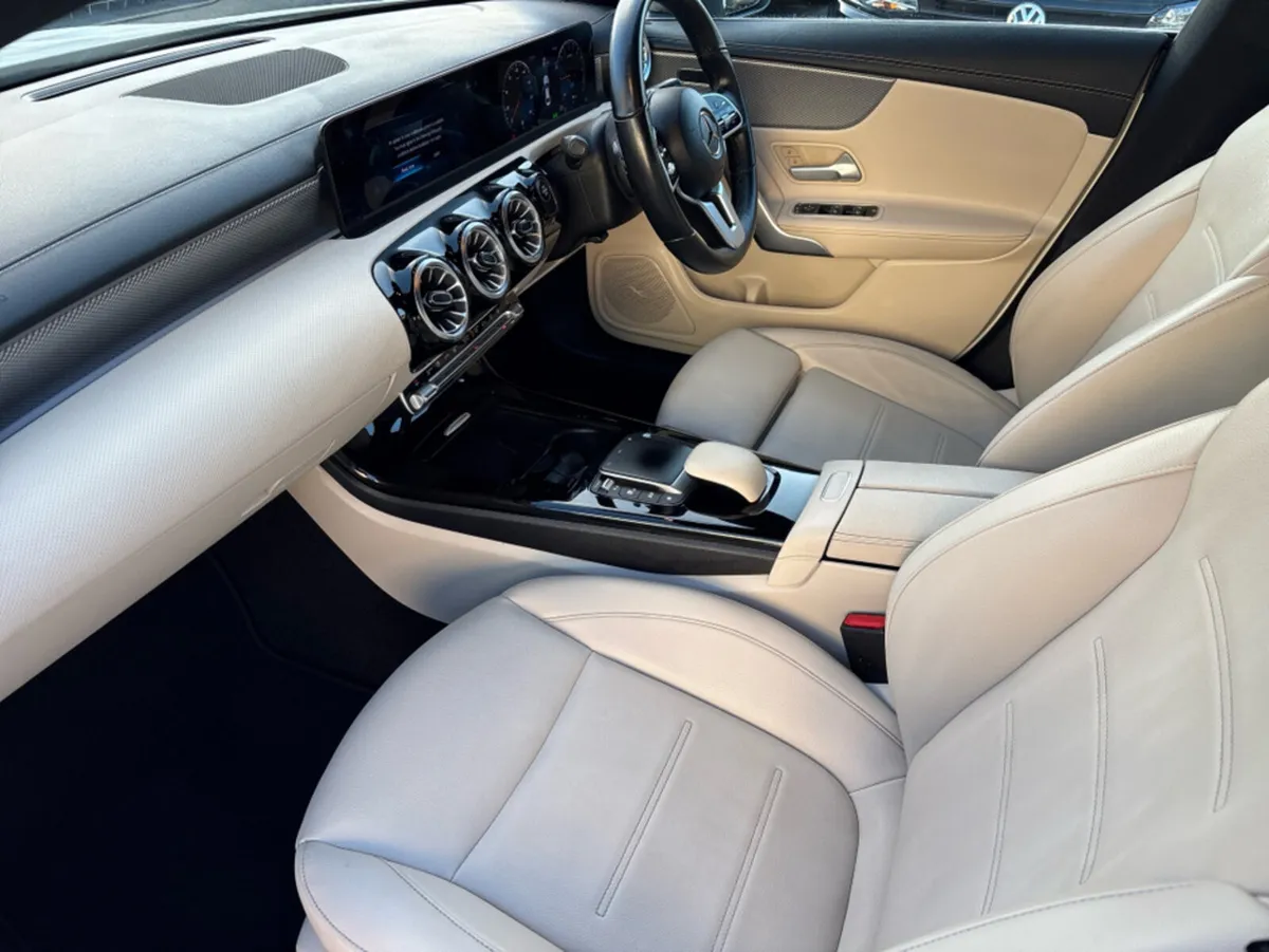 Mercedes-Benz CLA 250 E COUPE 4DR AUTO - Image 3