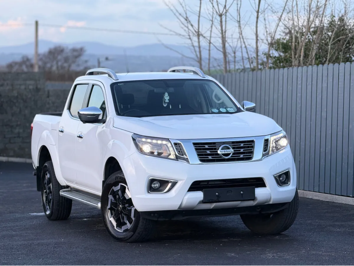 Nissan Navara 2.3 DCI TEKNA 4DR - Image 2