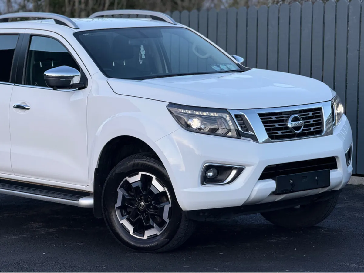 Nissan Navara 2.3 DCI TEKNA 4DR - Image 3