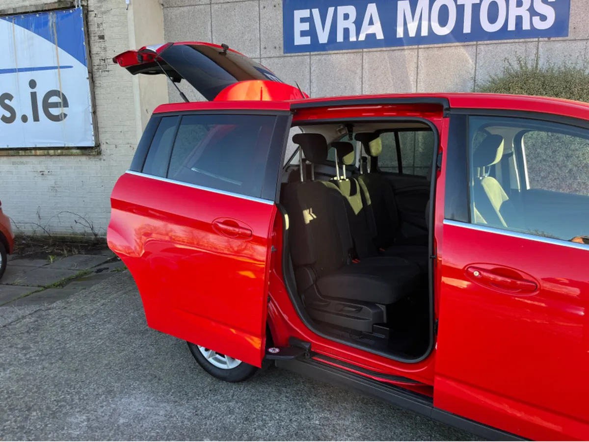 Ford Grand C-Max 7 SEATER ZETEC 1.0 PETROL //LOW M - Image 4