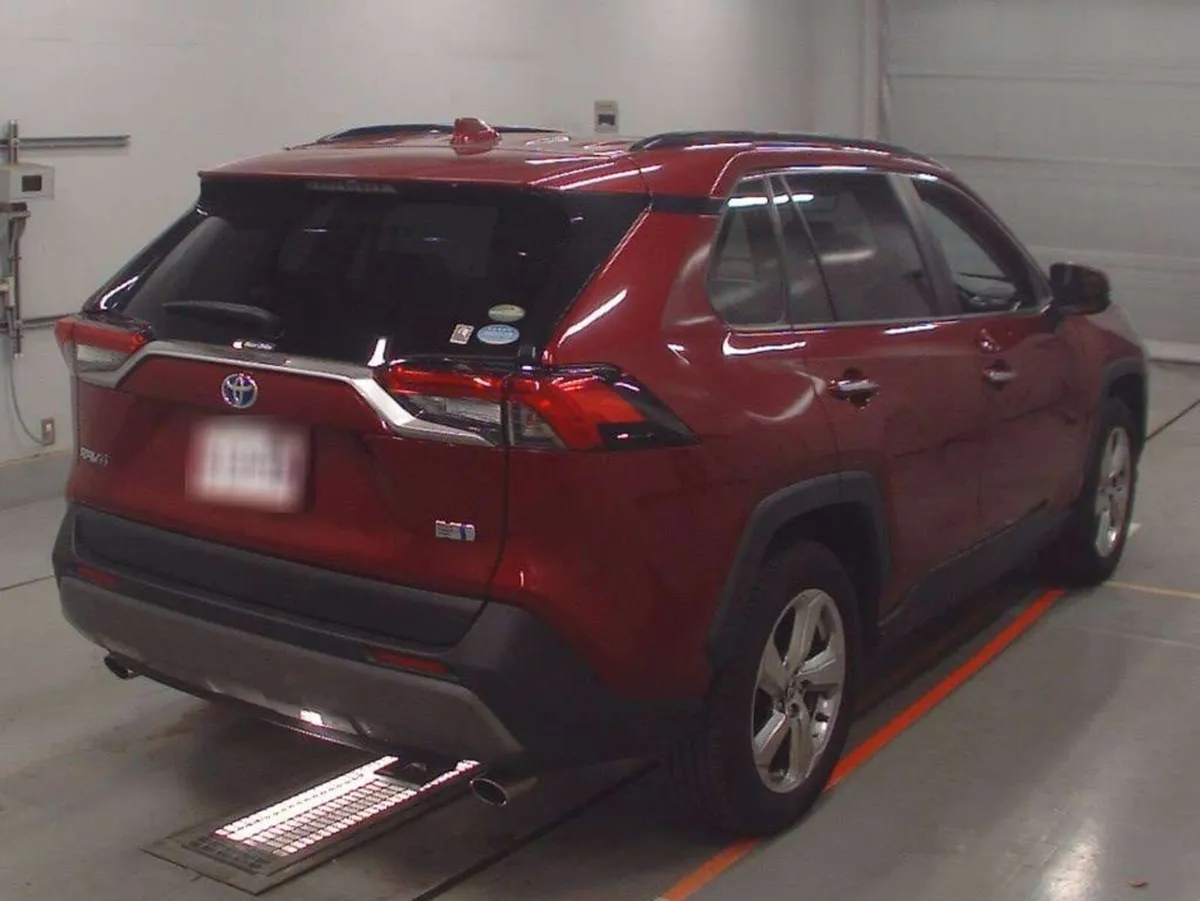 Toyota RAV4 NEW YEAR ARRIVAL !  2021 RAV 4 4 WHEEL - Image 4