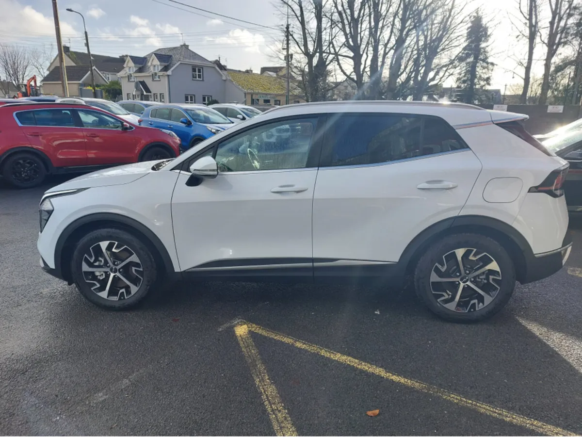 Kia Sportage 1.6 D K3 Commercial 5DR - Image 4