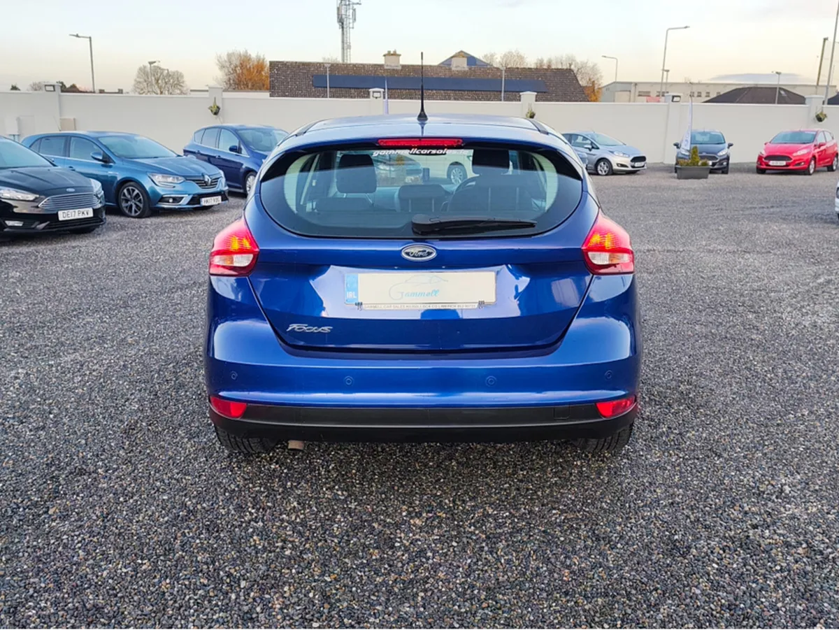Ford Focus LOW MILES TITANIUM TDCI - Image 3