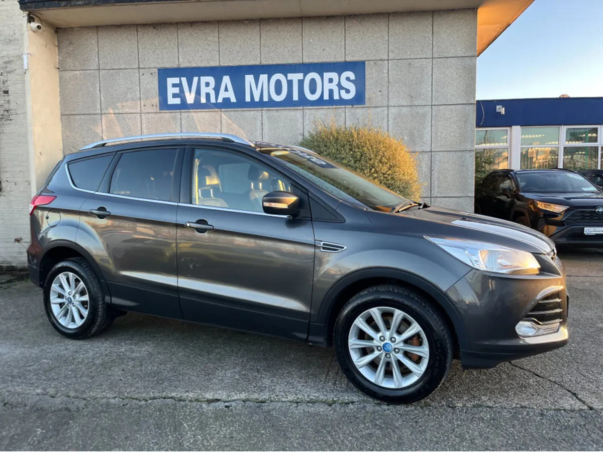 Ford Kuga TITANIUM 150 2.0 DIESEL - Image 3