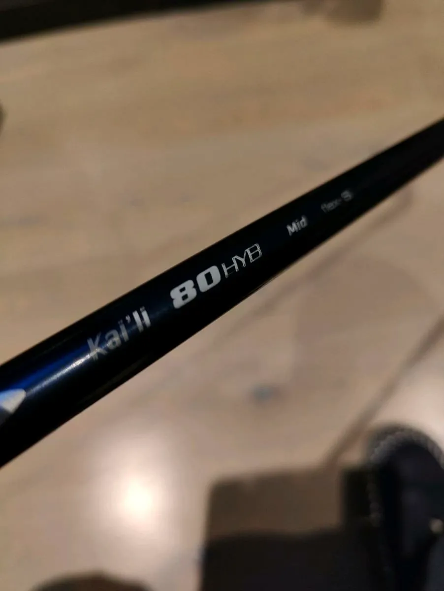 Titleist 910 2 hybrid (17 degree, stiff) - Image 4