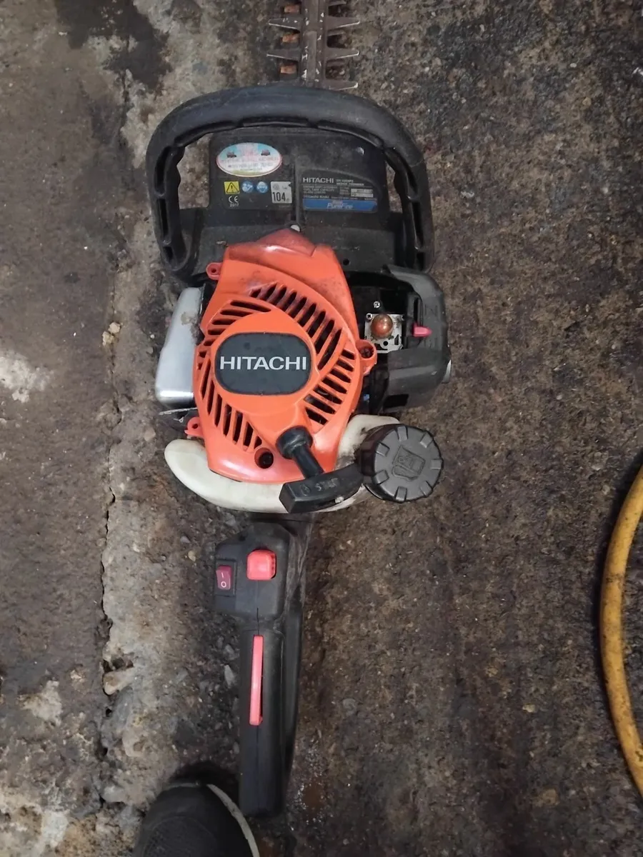 Hitachi hedge strummers read add priced - Image 2