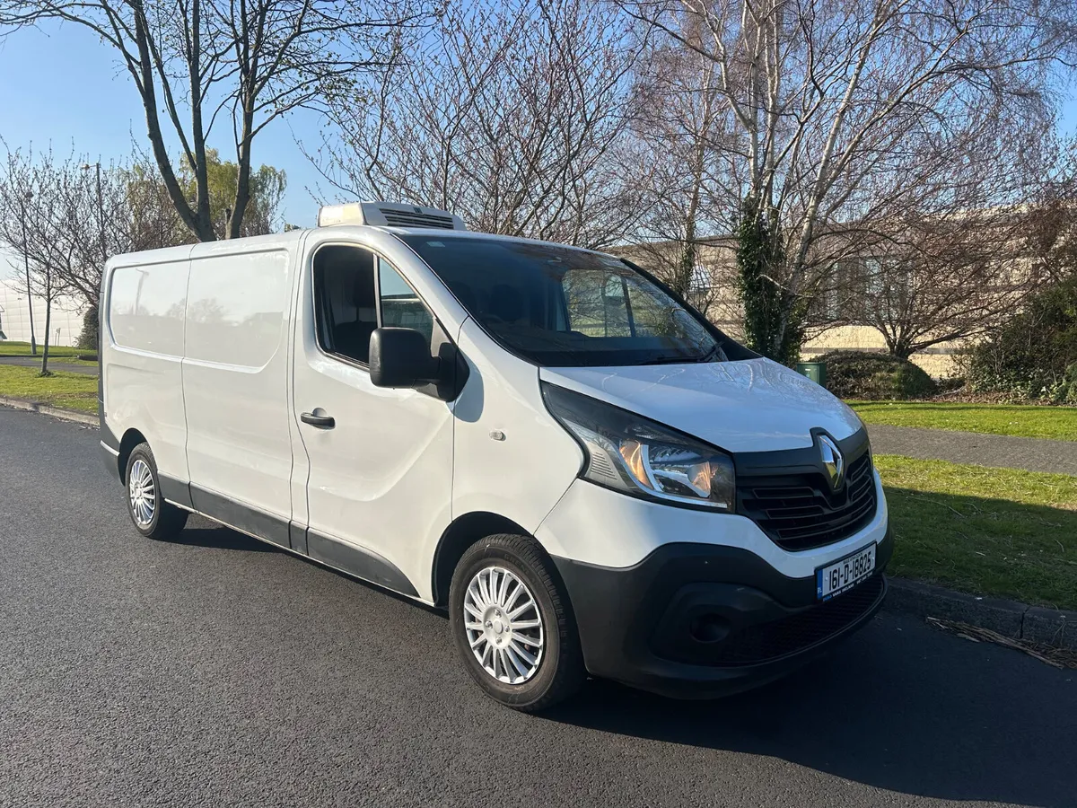 JOB LOT TRADE INS TO CLEAR BARGAIN - Image 2