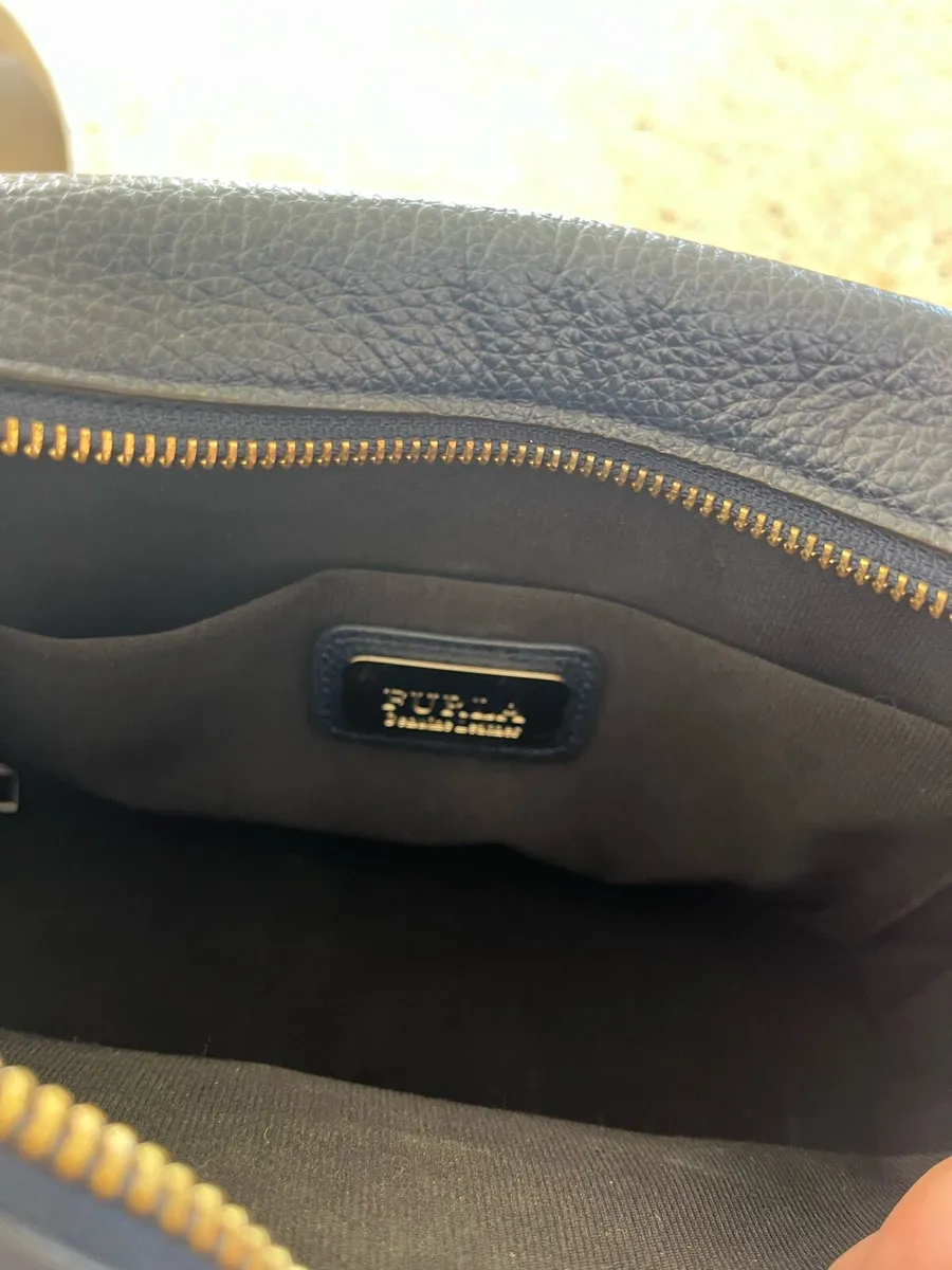 Furla Leather Crossbody Bag - Image 4