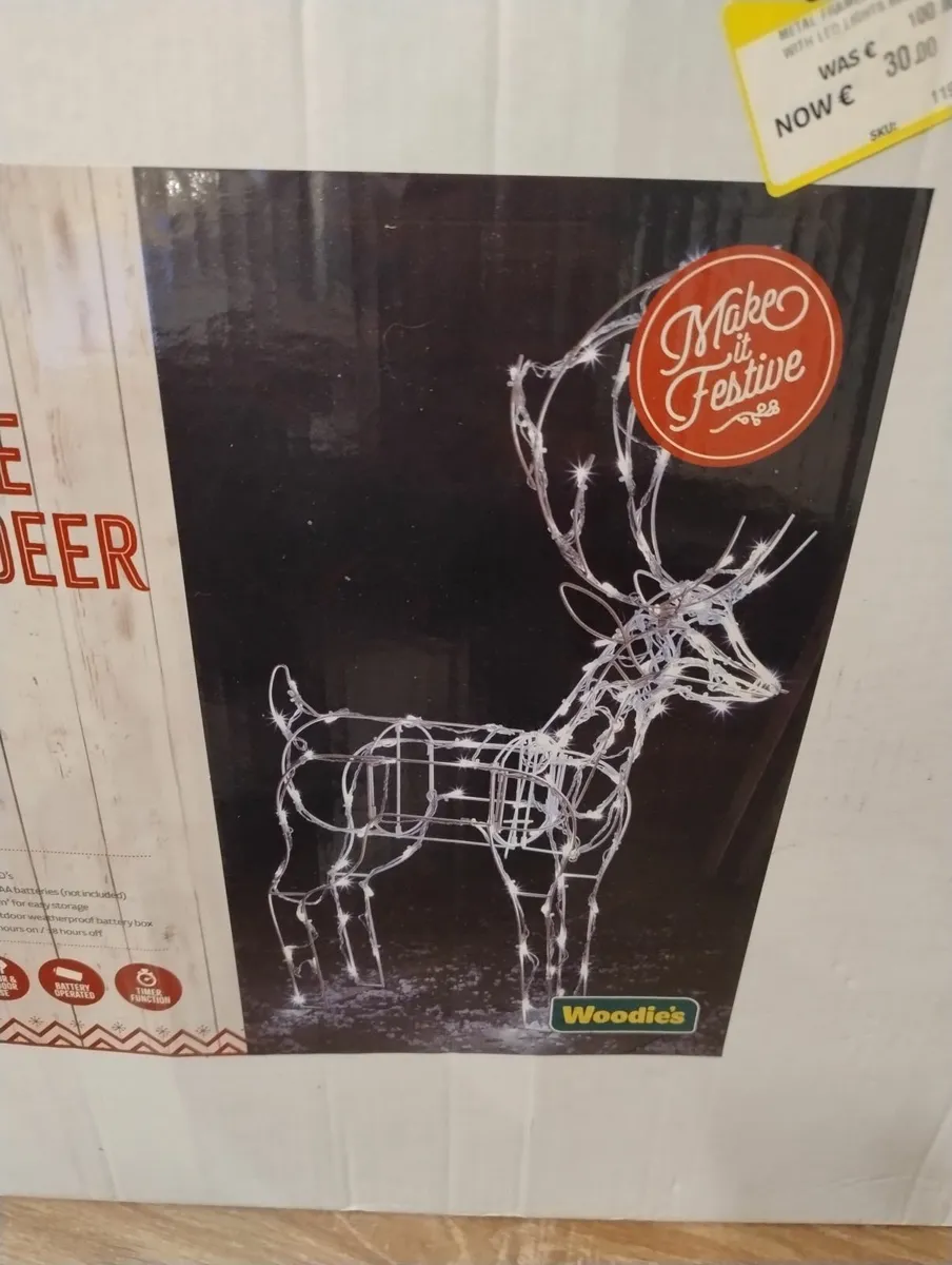 Christmas decorations - Image 1