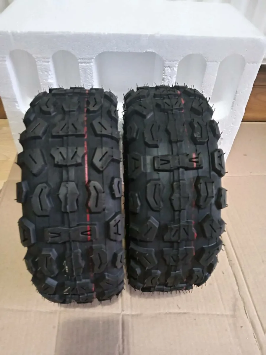 SCOOTER TYRES 11 INCH 90/65-6.5 €50 - Image 2