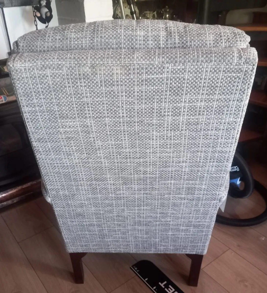 Chair price drop - Image 2