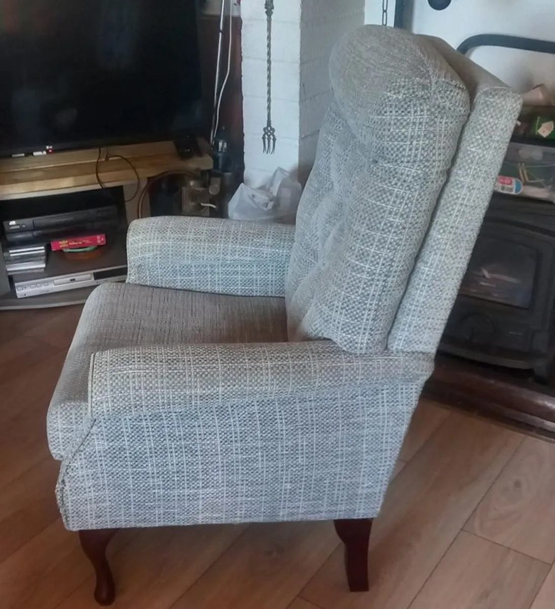 Chair price drop - Image 4