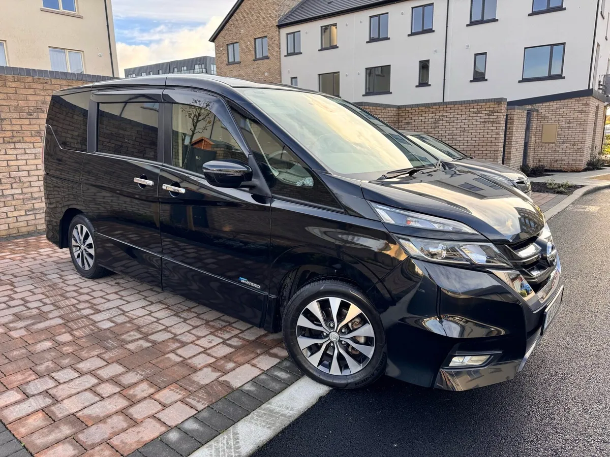 Nissan Serena 2018 2.0 Hybrid Highway Star - Image 1