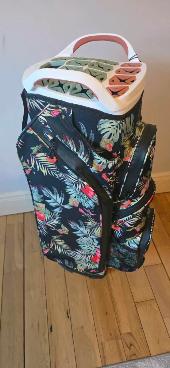 Brand New OGIO waterproof cart bag - Image 1