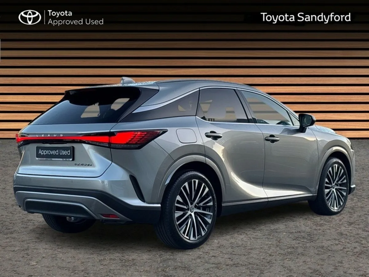 Lexus RX 450h+ PHEV LUXURY // PAN ROOF // HEATED & - Image 2