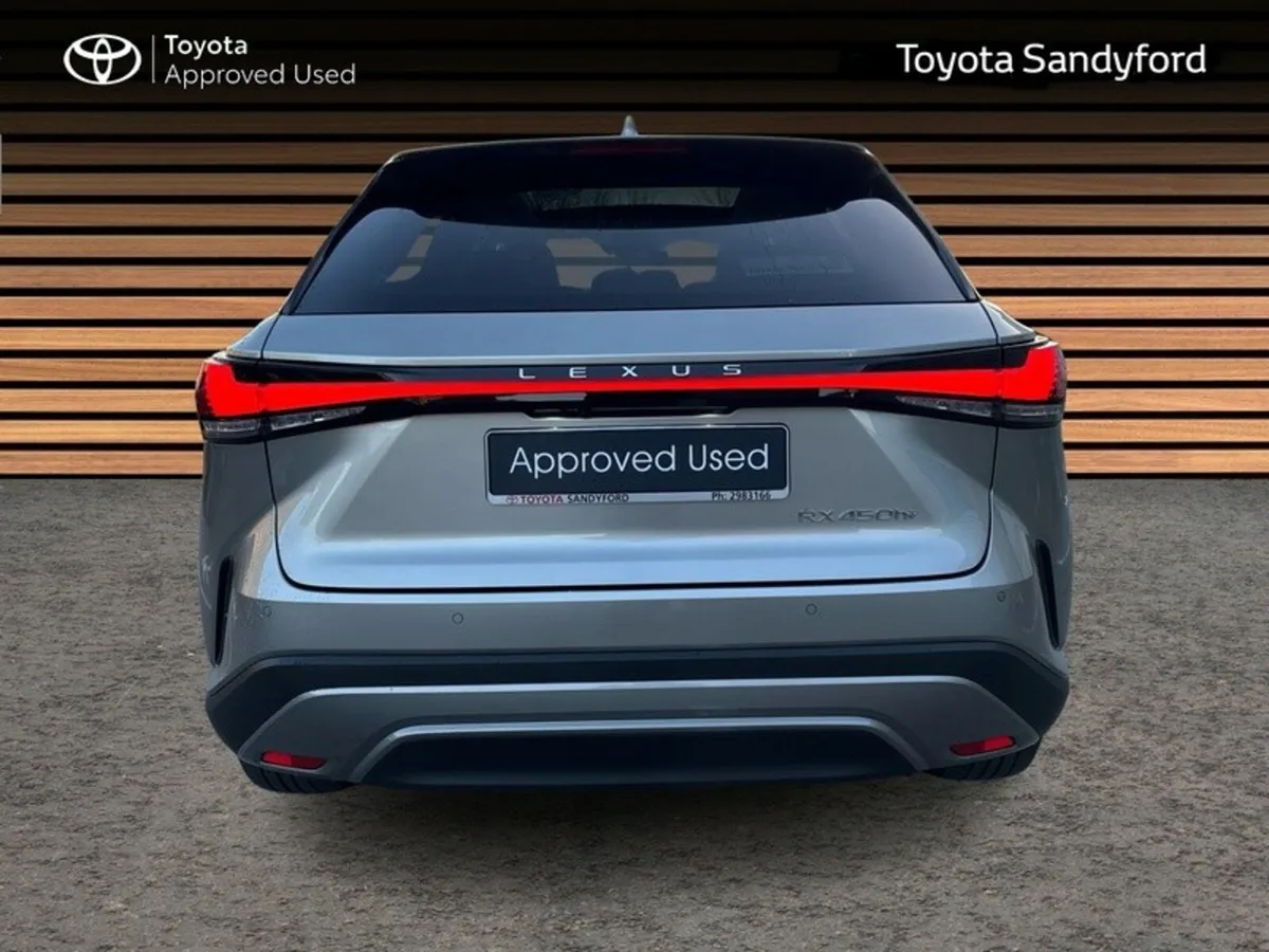 Lexus RX 450h+ PHEV LUXURY // PAN ROOF // HEATED & - Image 4