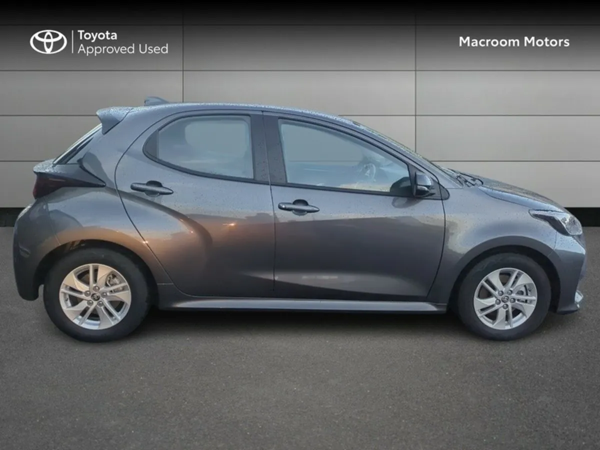 Toyota Yaris END OF YEAR CLEARANCE SALE!!!Yaris Hy - Image 3