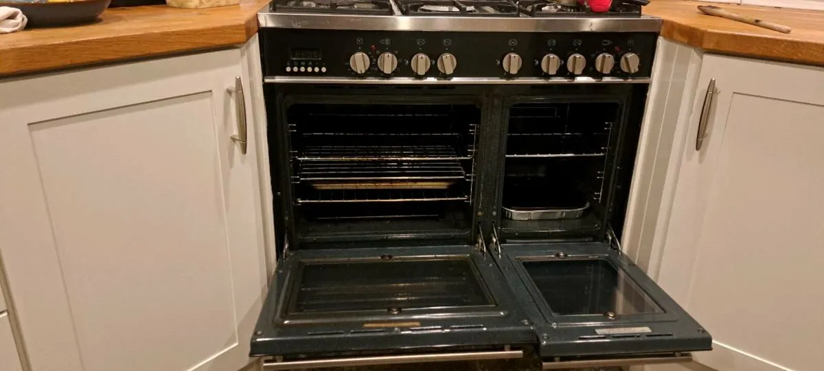 CDA 90cm duel fuel cooker - Image 2