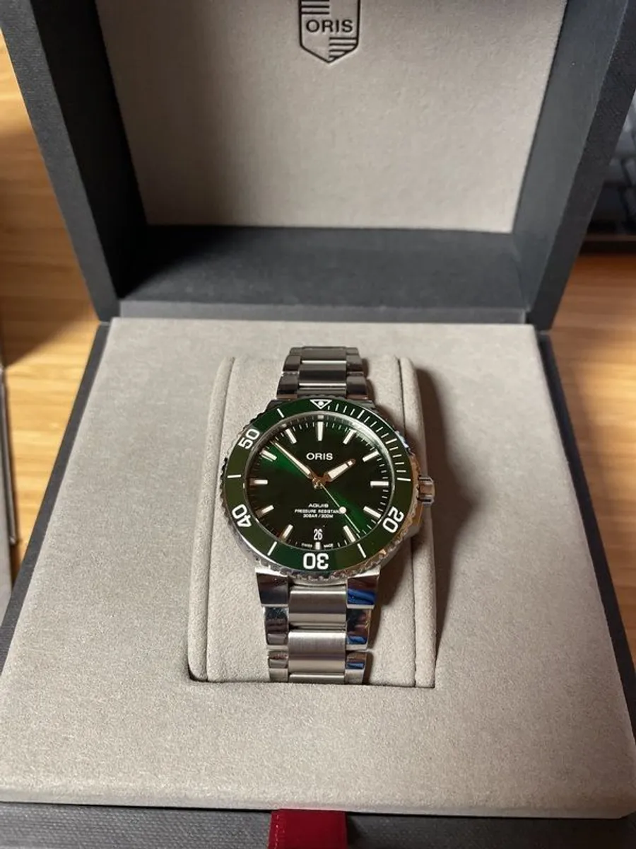 Oris Aquis Date - Image 1