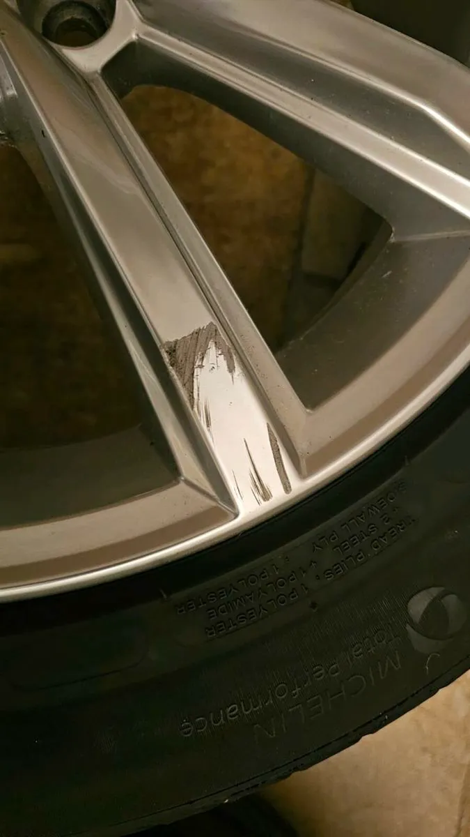 Wheels set for VW tyres and rims 215/55 R17 - Image 4