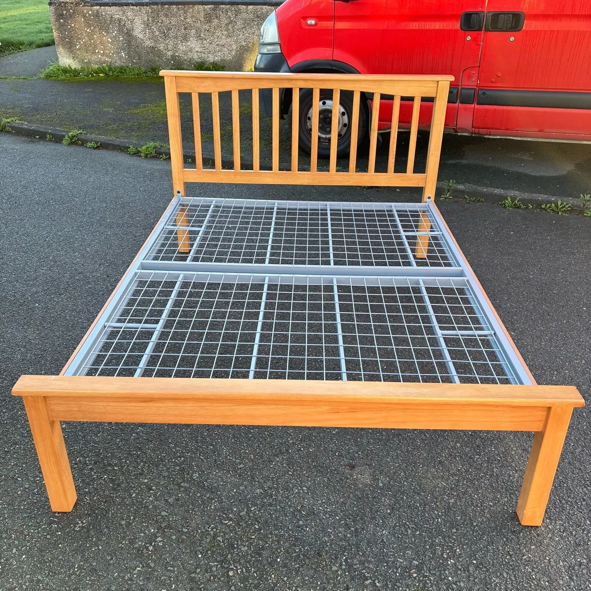 Double bed frame and mattress - Image 2