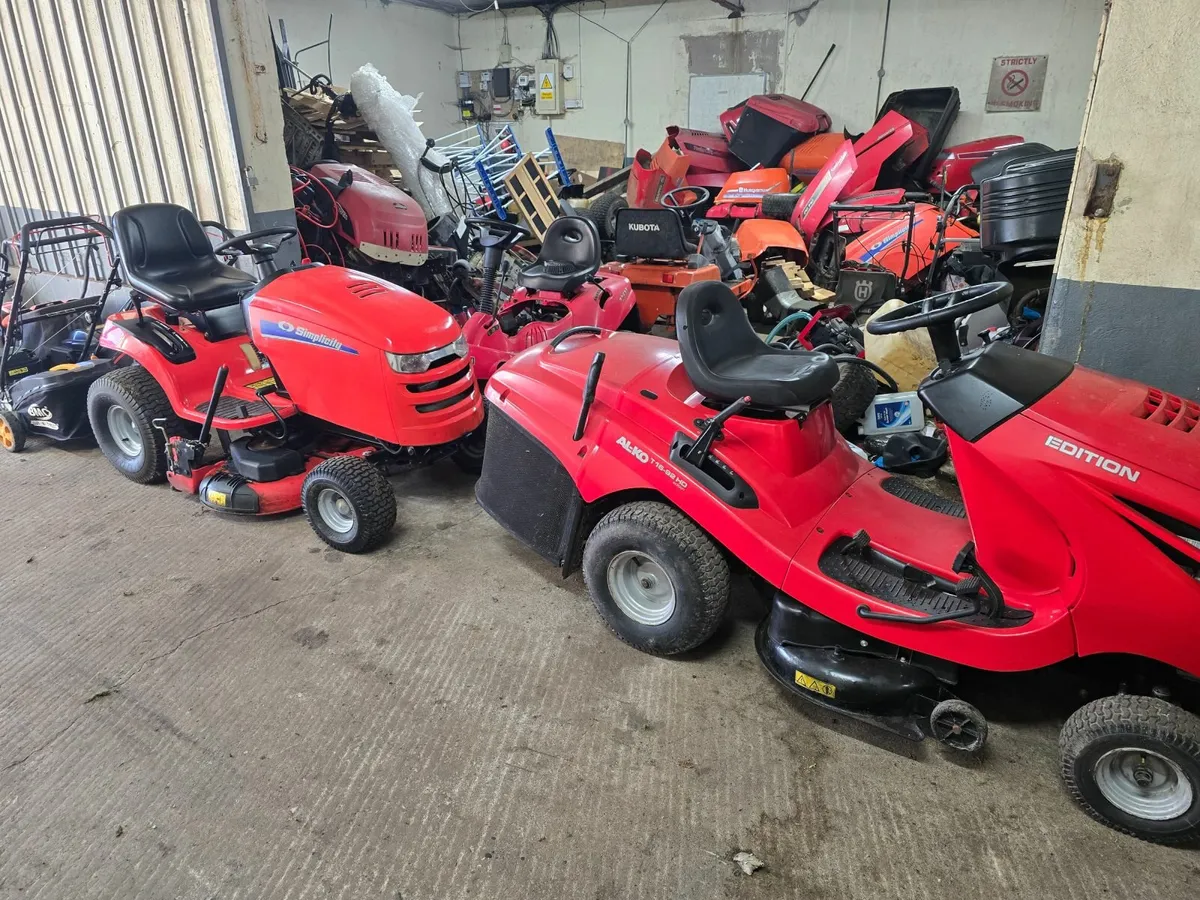 Ride on mowers - Image 3