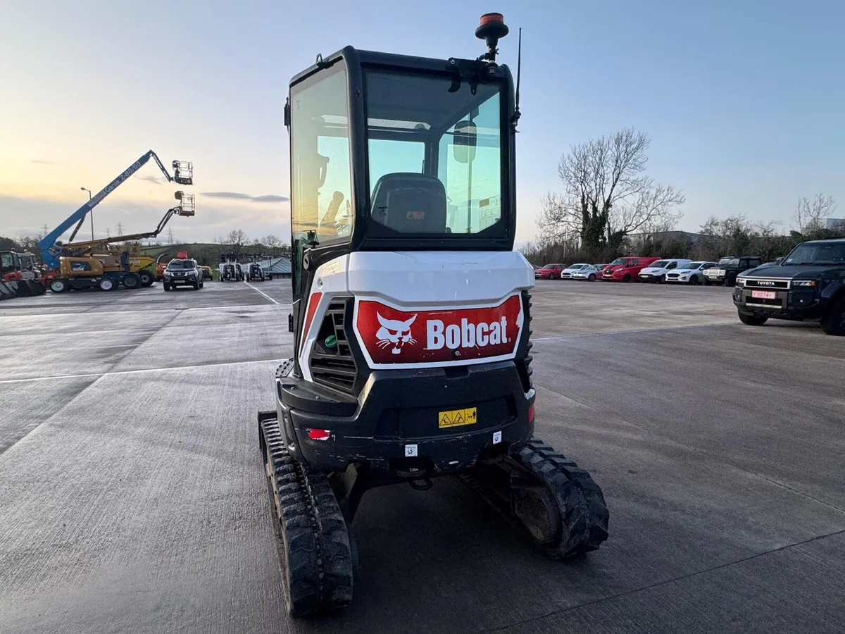 2021 Bobcat E26 - Image 3