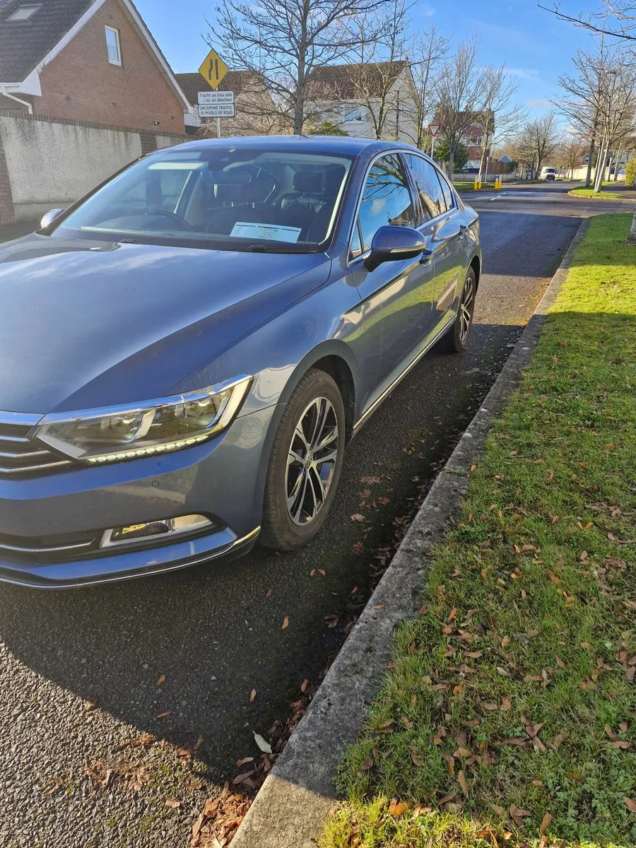 Volkswagen Passat 2018 - Image 3