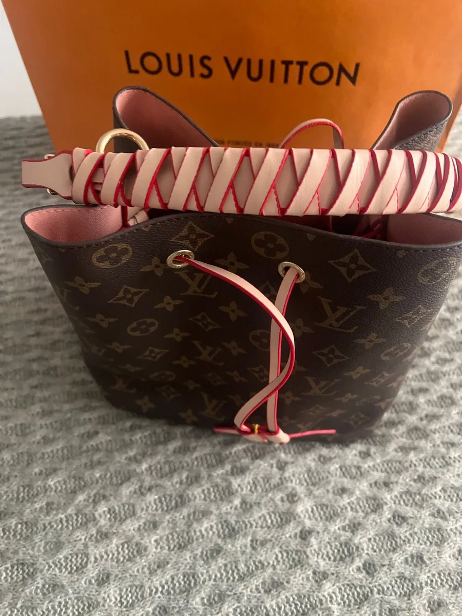 Louis Vuitton bag - Image 1