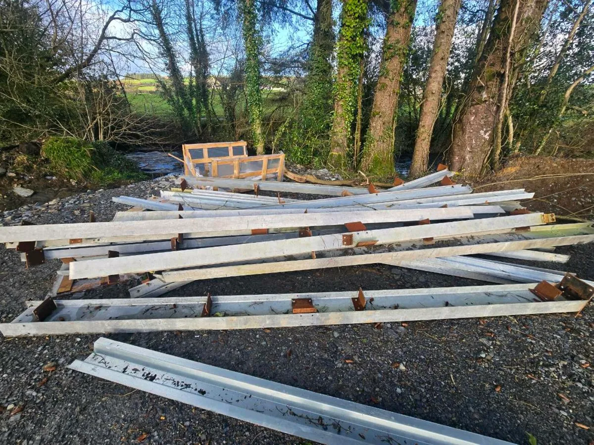 20ft x 60ft shed frame and insulated sheeting - Image 4