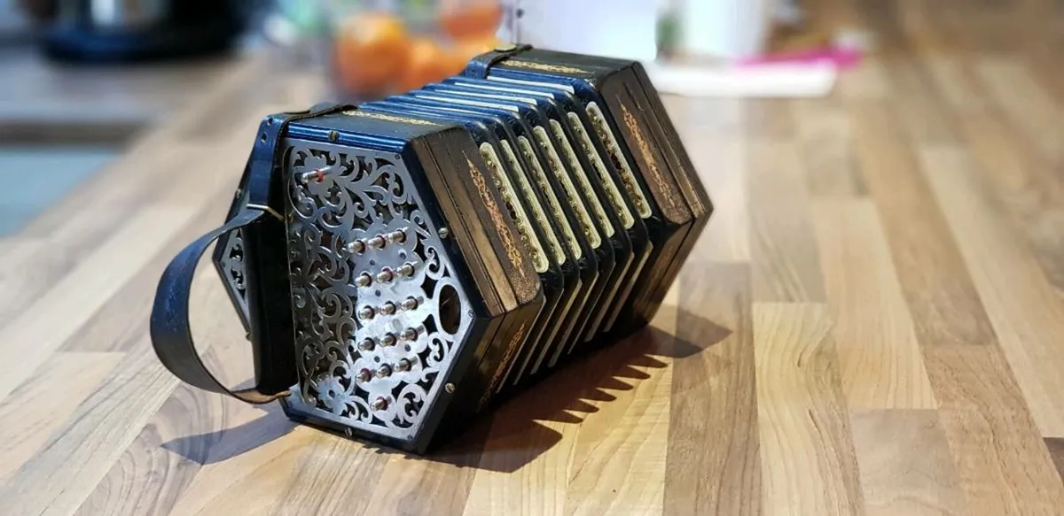 CLASSIC CONCERTINAS - Image 4