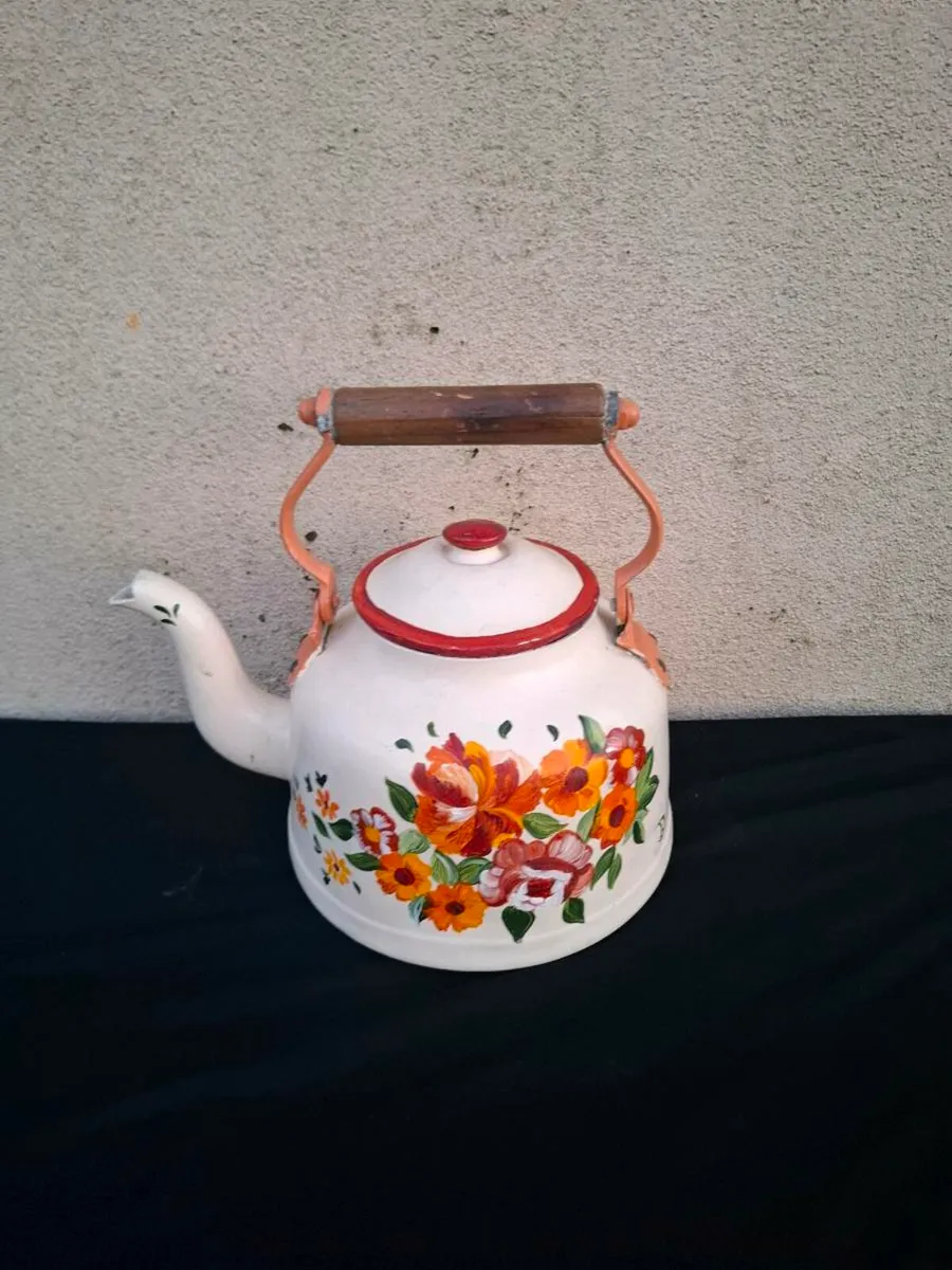 By post only hand painted kettle tea pot - Image 1