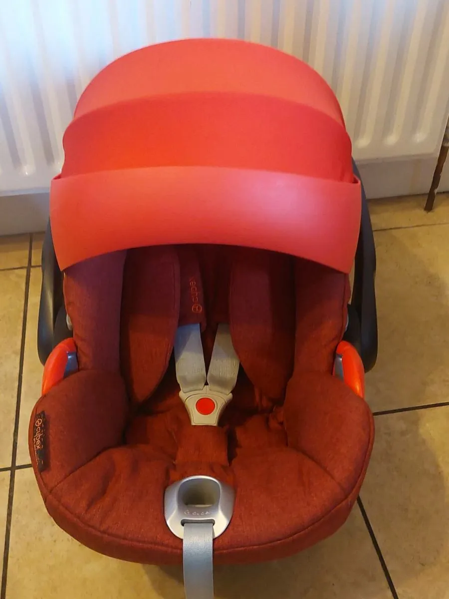 Cybex car seat - Image 1