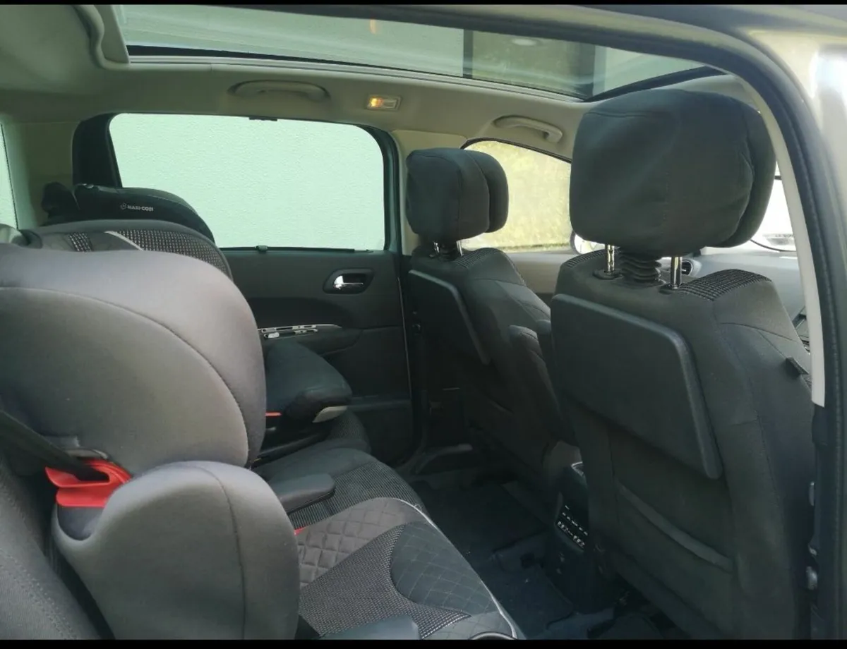 Peugeot 5008 2014 - Image 3