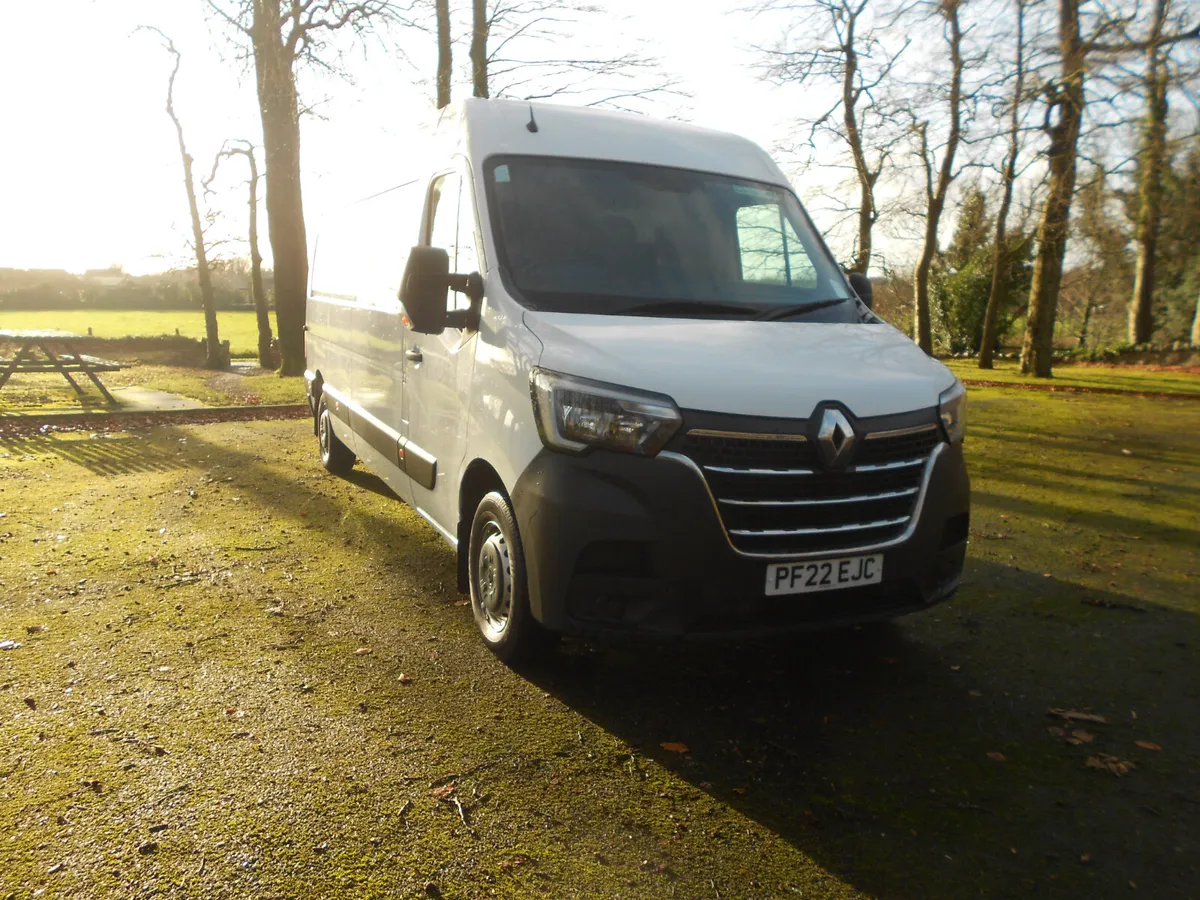 Renault Master 2022 - Image 2