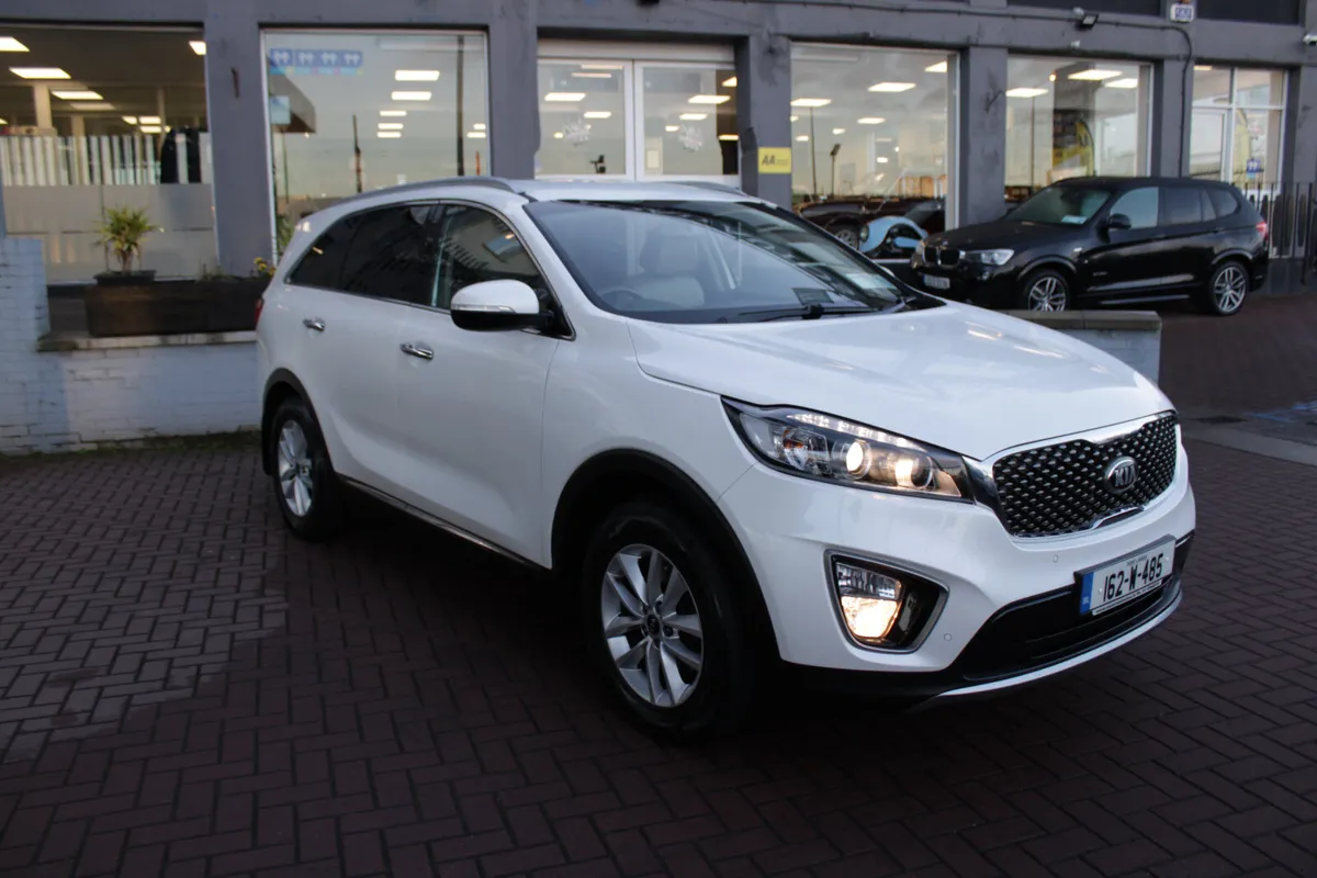 Kia Sorento 2016 - Image 1